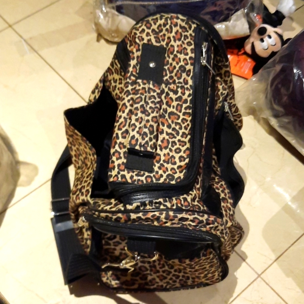 Gorgeously Sassy LEOPARD 🐆 SMALL DOG CARRYING CASE
